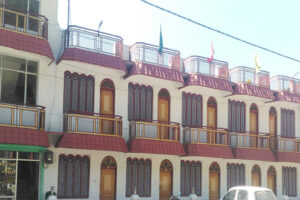 Hotel Gangaputra Gangotri