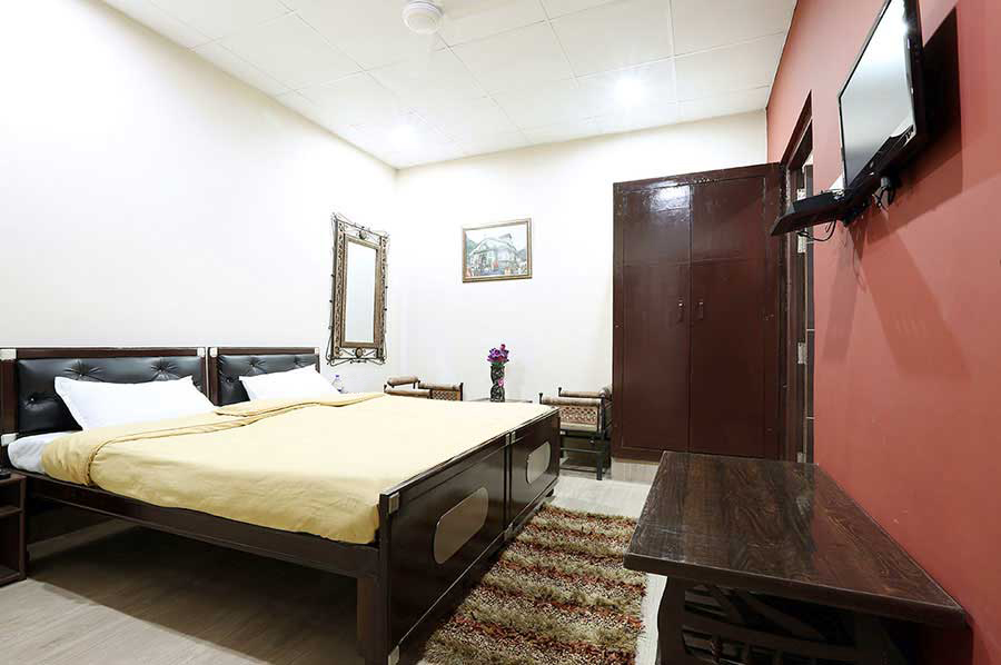 Hotel Kailash Residency Guptkashi