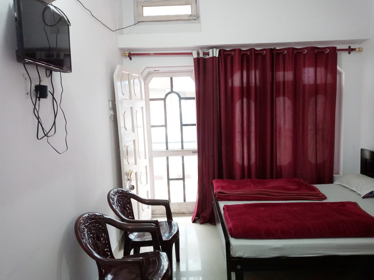 Hotel Raj Palace Guptkashi room